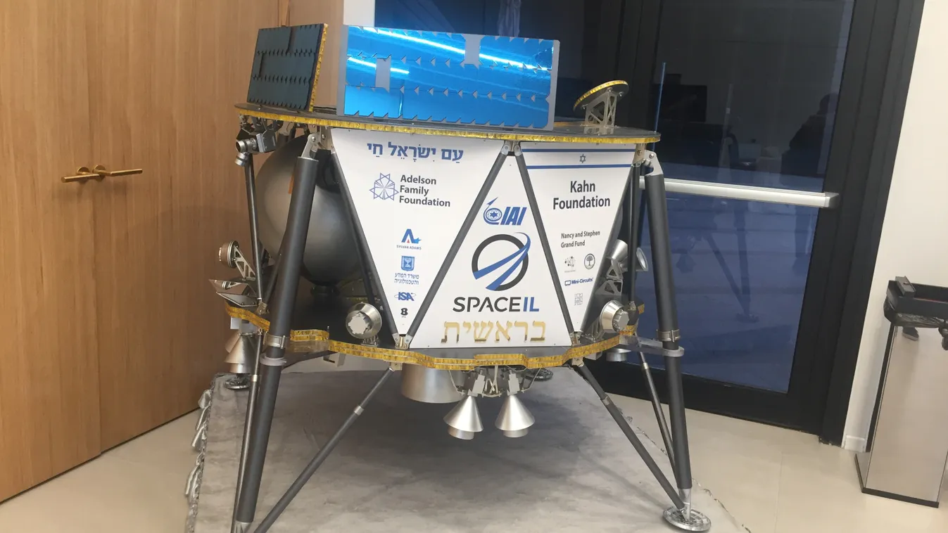 POLITICS aerospace SCIENCE International --- 18 February 2019, Israel, Ramat Gan: A model of the Israeli spacecraft Beresheet at a press conference of the Israeli organization SpaceIL in Ramat Gan. It will be launched Friday morning from Cape Canaveral, F