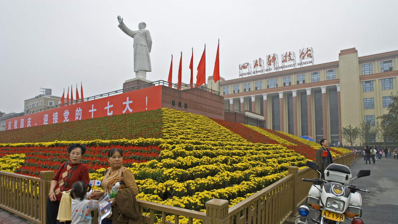 Csengdu Mao Ce-tung szobor 
