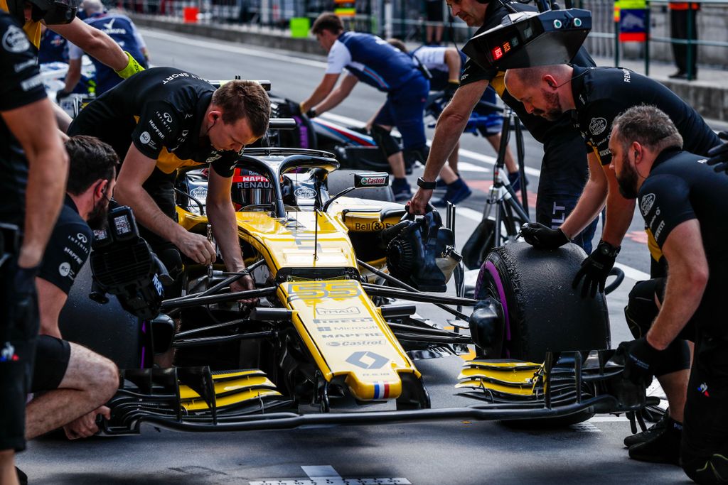 A Forma-1-es Magyar Nagydíj pénteki napja, Carlos Sainz, Renault Sport Racing 