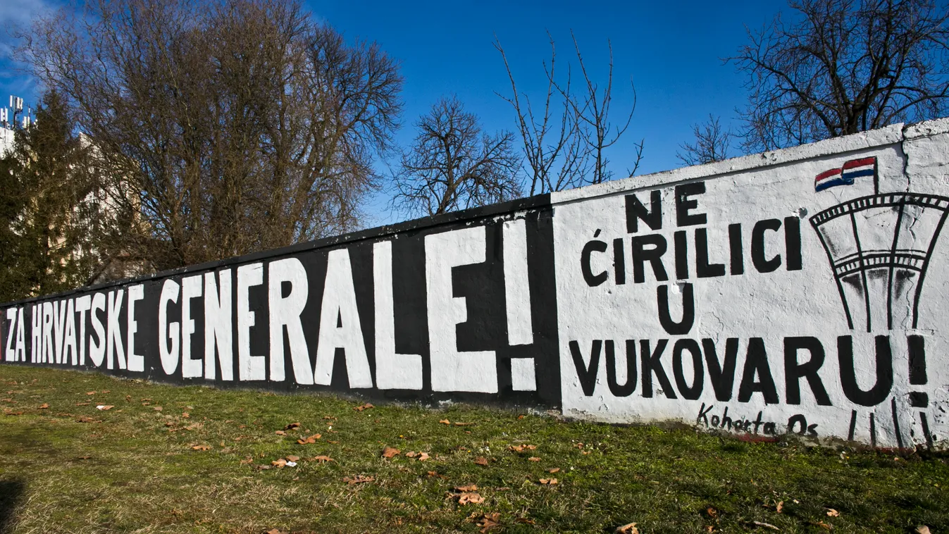 Eszék-Osijek-Esseg Horvátország,
Kohorta a helyi focicsapat az Osijek ultráinak sivunuszta grafittije. 