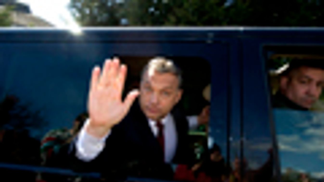 elindult a Fidesz kampánya a 2014-es választásokra, Orbán Viktor kampánykörútja Edelényben 2010.04.22-én