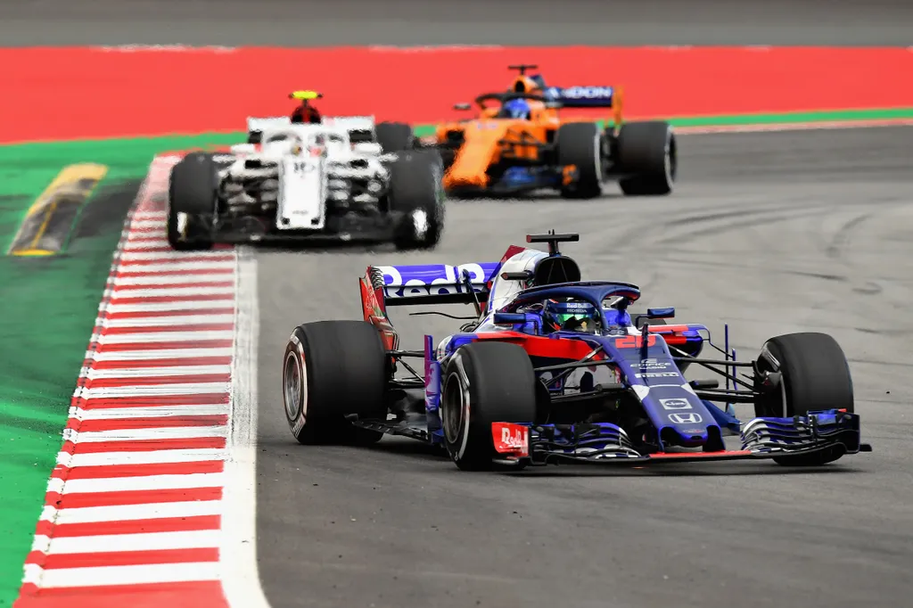 A Forma-1-es Spanyol Nagydíj, Brendon Hartley, Scuderia Toro Rosso, Charles Leclerc, Alfa Romeo Sauber 