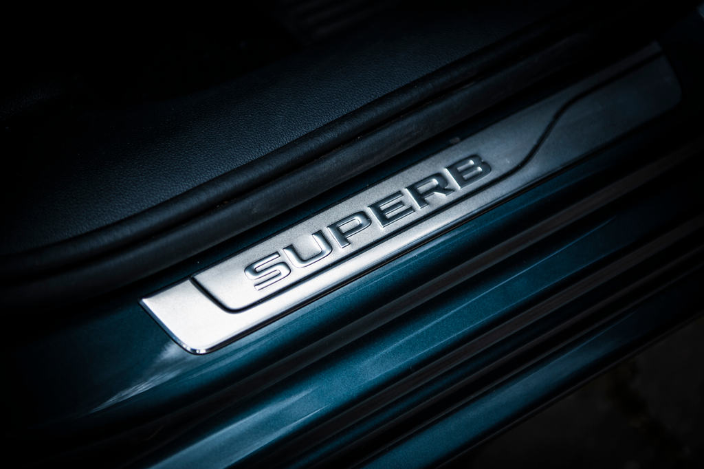 Skoda Superb hibrid autó 2021.04.09. 