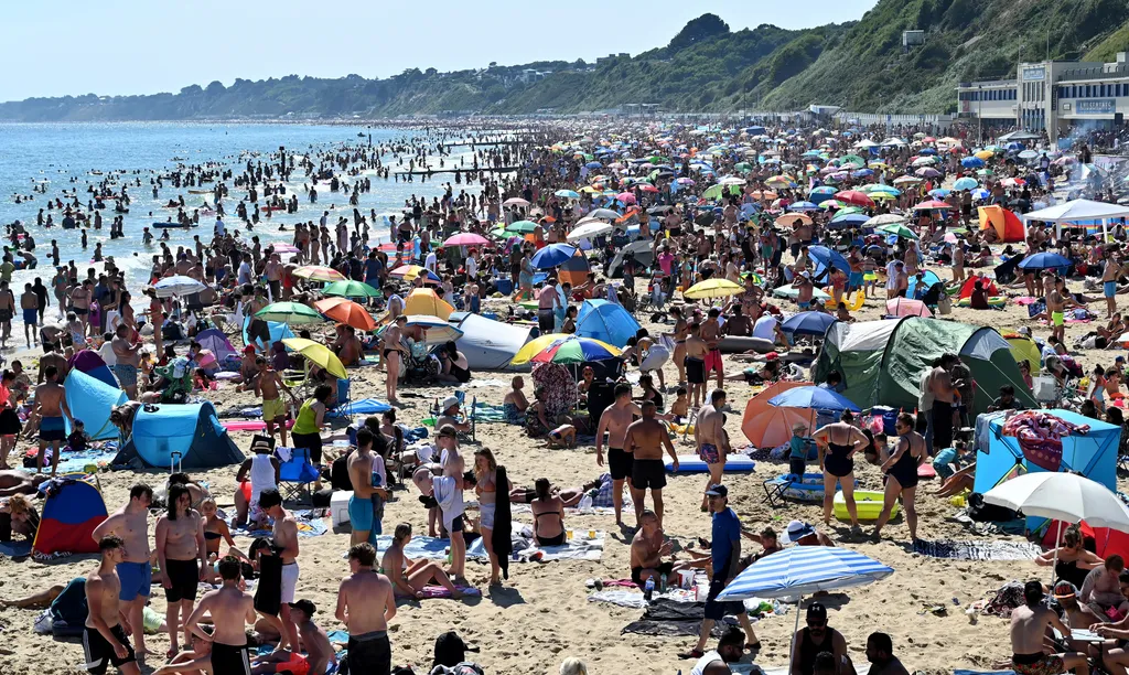 Bournemouth beach strand 