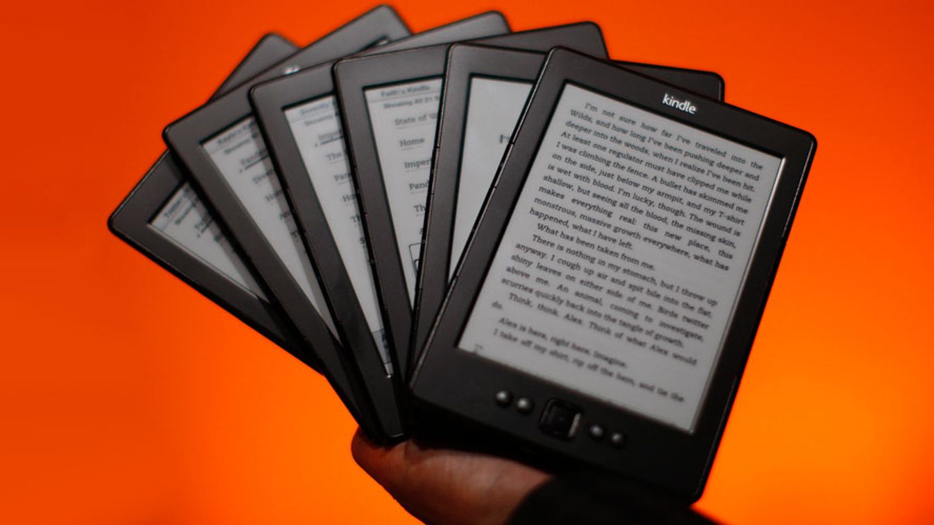 Kindle e-könyv-olvasó, Amazon, 2012