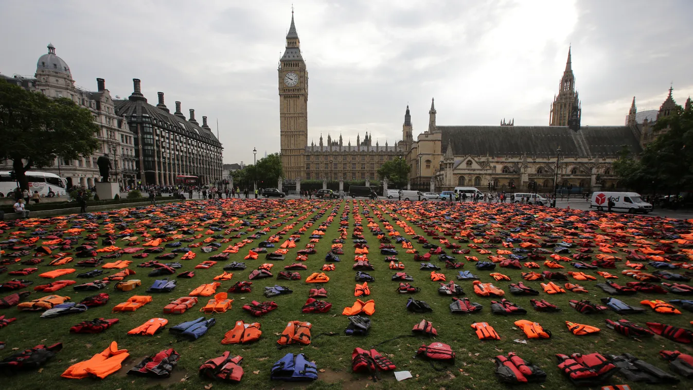 TOPSHOTS Horizontal IMMIGRATION REFUGEE LIFEJACKET PARLIAMENT DEMONSTRATION CEMETERY 