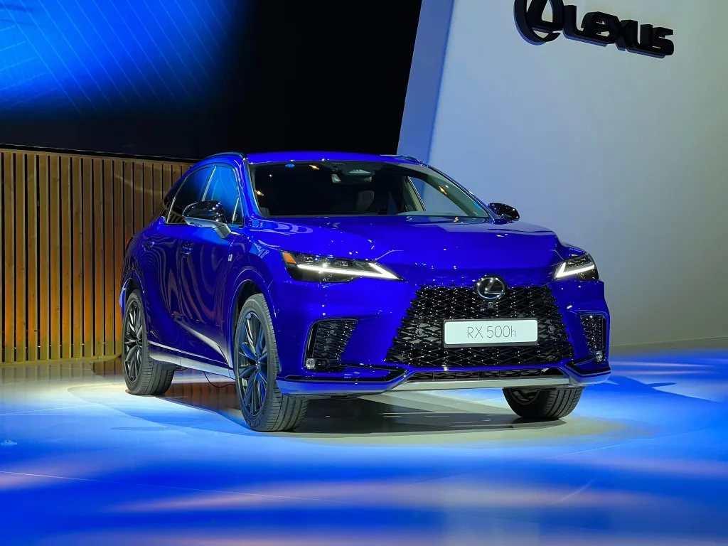 Lexus RX statikus bemutató 