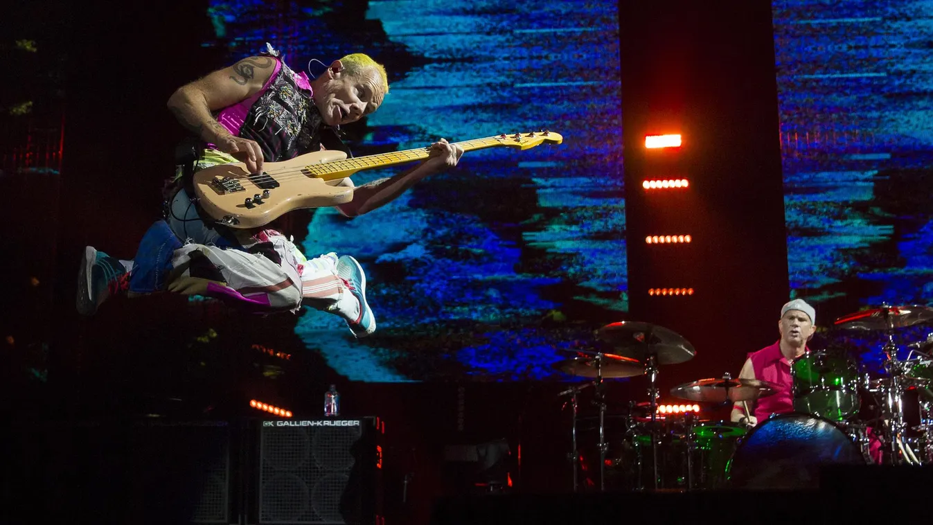 Red Hot Chili Peppers koncert - Budapest, Sportaréna 