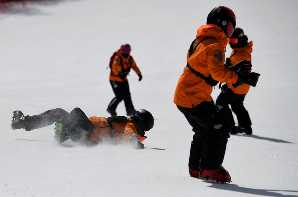 Kínai orvosok intenzív síoktatása a téli olimpiára SPORT Oly 