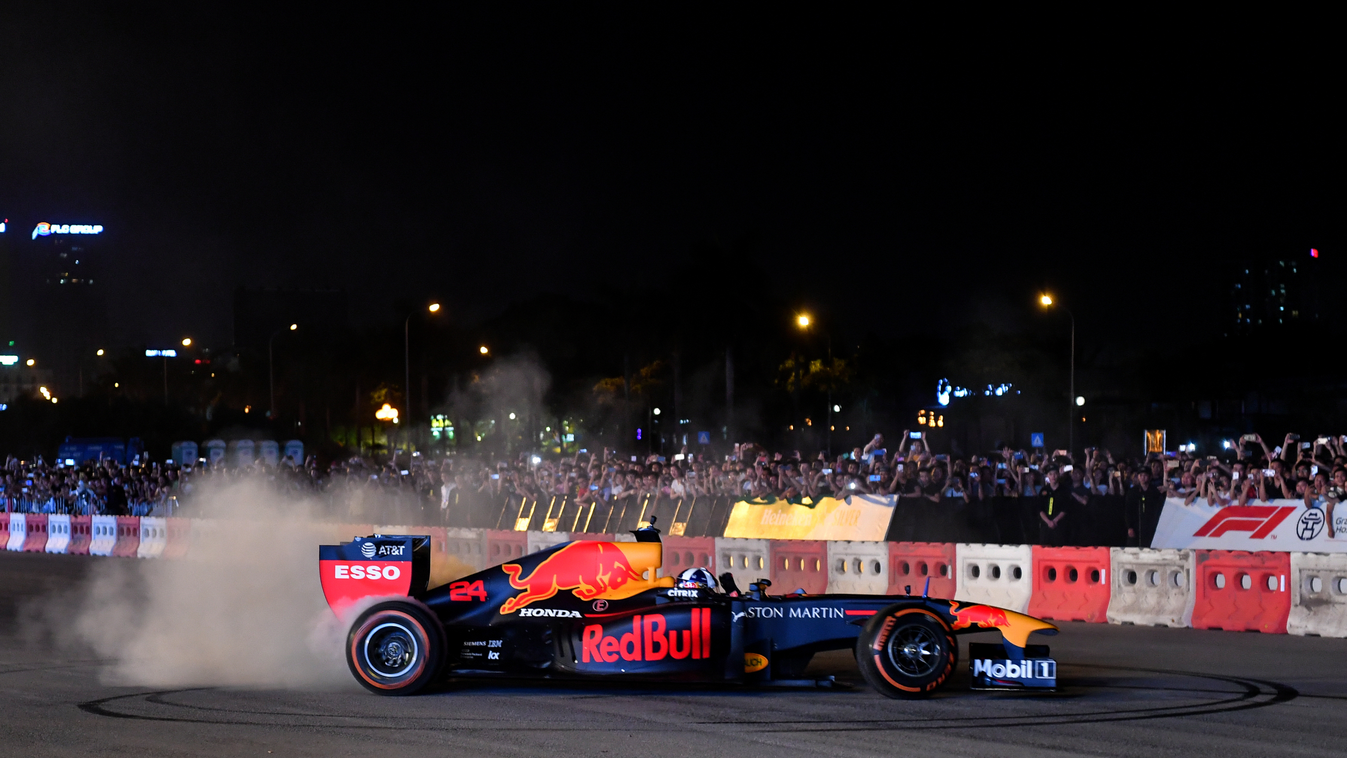 Forma-1, Vietnámi Nagydíj, Hanoi, Red Bull Racing, bemutató, David Coulthard 
