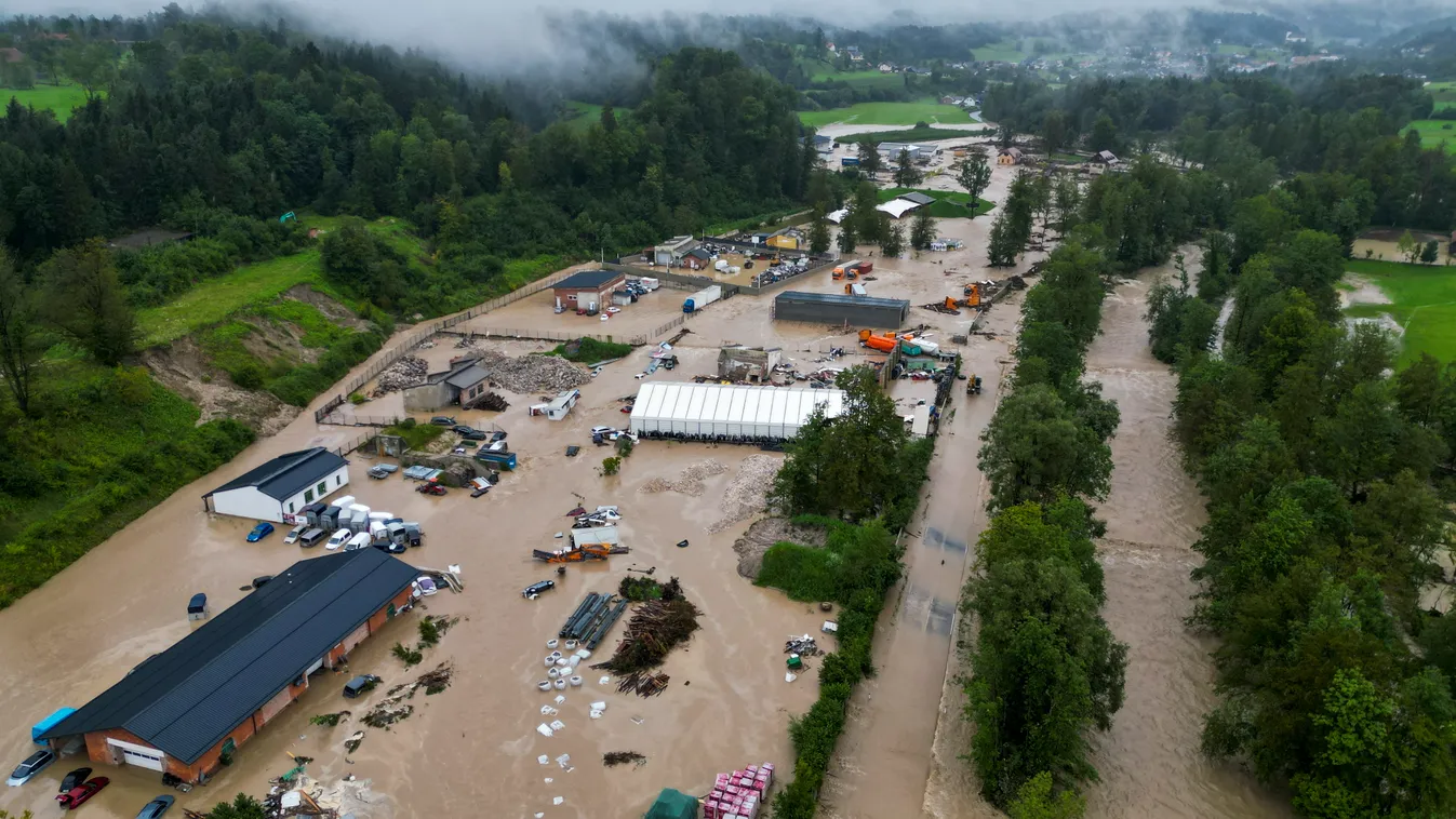 A szlovén kormányfő szerint az országot történetének legsúlyosabb természeti katasztrófája sújtja. 