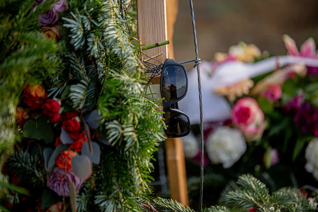 Gesztesi Károly sírja a Csalogány utcai temetőben 2020.01.10-én, Budakalász 