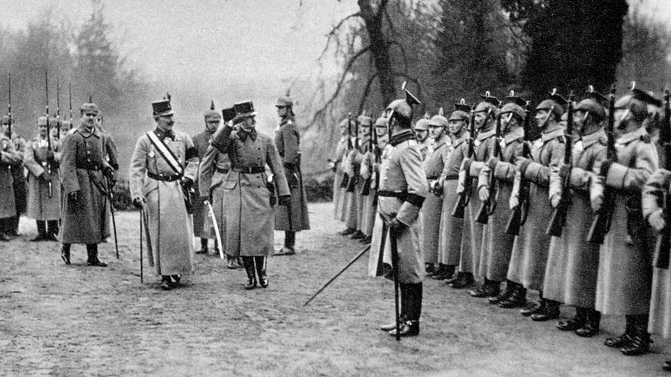 osztrák-magyar monarchia, iv. károly, i. világháború, IV. Károly látogatása a német hadsereg főhadiszállásán II. Vilmos német császár kíséretében 1917-ben.