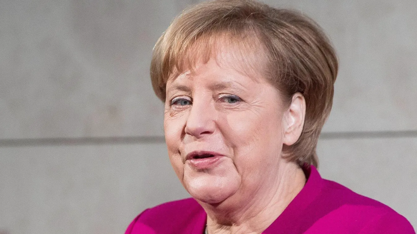 Angela Merkel német kancellár, a Kereszténydemokrata Unió (CDU) elnöke bizakodóan nyilatkozott a német sajtónak az első megbeszélés után. 