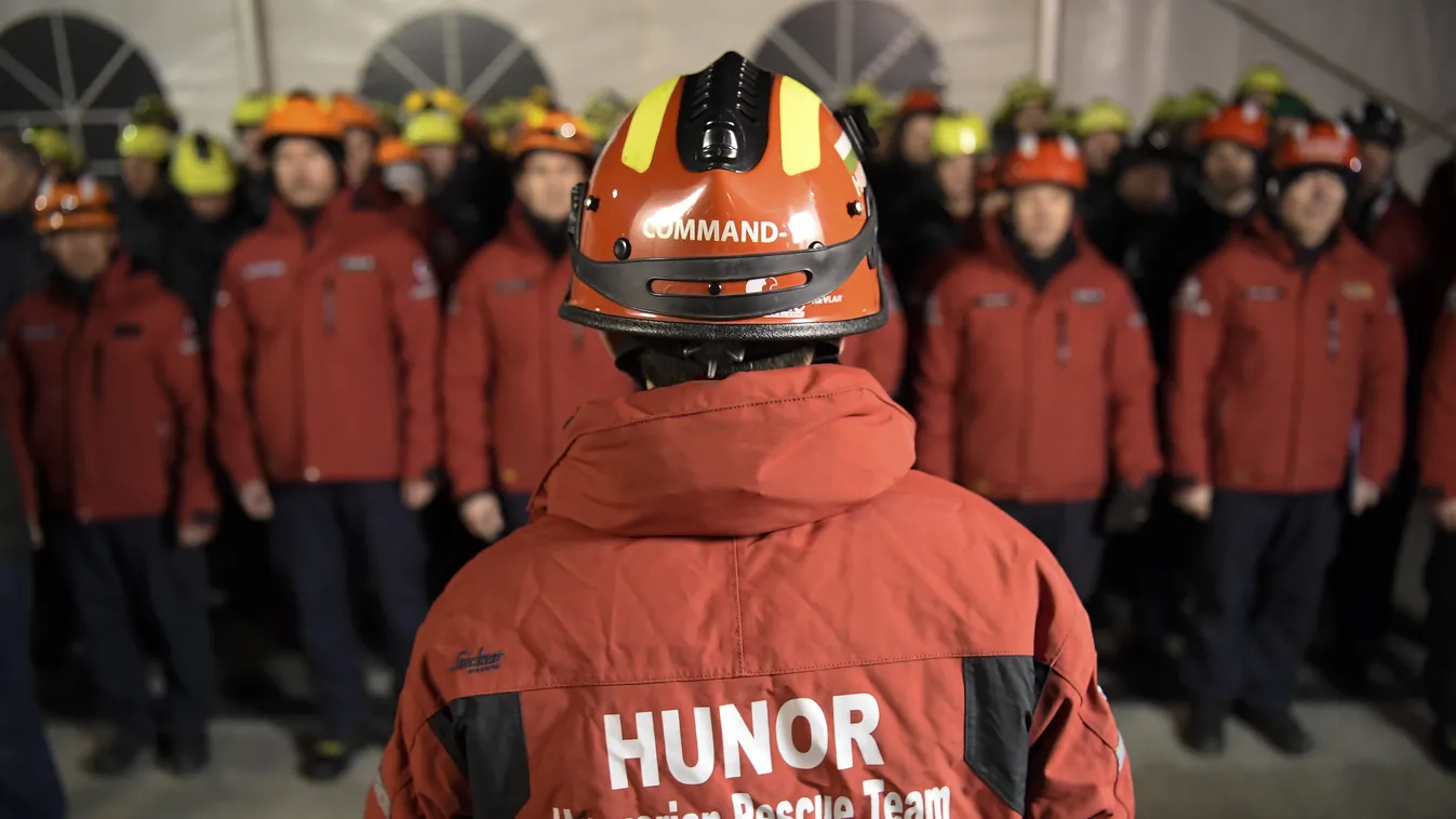Hunor
mentőcsapat
Törökország
földrengés 