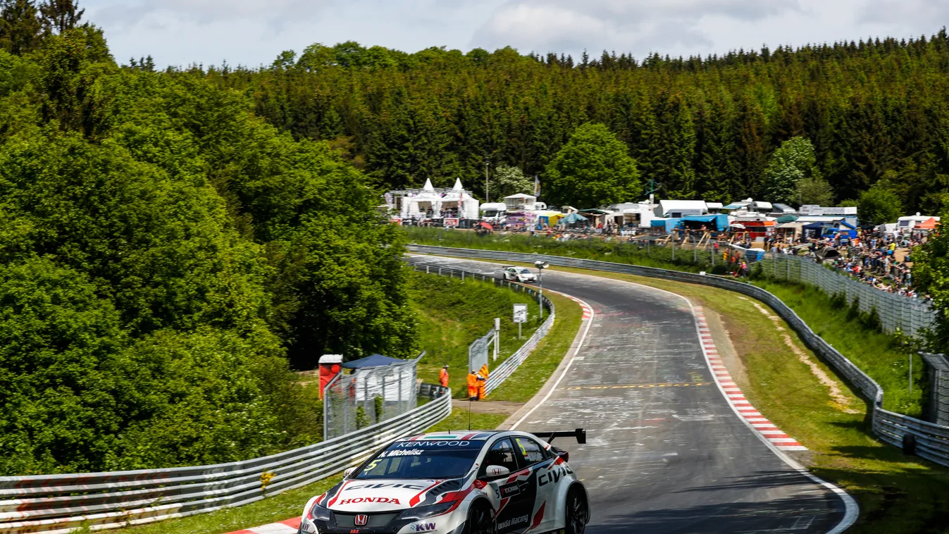 AUTO - WTCC NURBURGING 2016 AUTO CHAMPIONNAT DU MONDE CIRCUIT COURSE FIA Motorsport TOURISME WTCC allemagne europe 05 MICHELISZ Norbert (hun) Honda Civic team Honda racing Jas action during the 2016 FIA WTCC World Touring Car Race of Nurburgring, Germany 