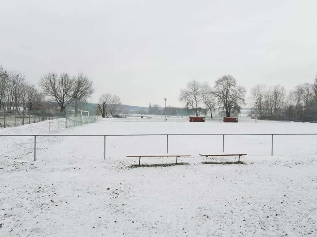 Tél hó havazás Magyarország Szomód 