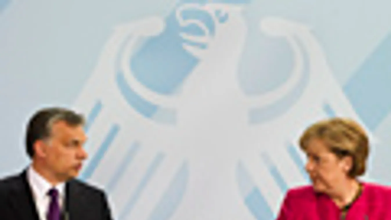 Orbán Viktor és Angela Merkel találkozója egy 2011 májusi konferencián Berlinben