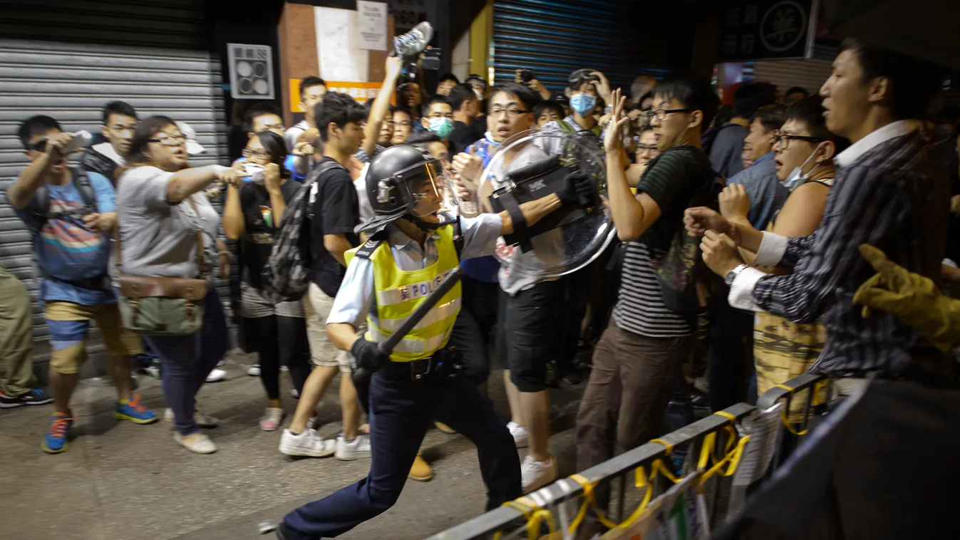 hong kong tüntetés 