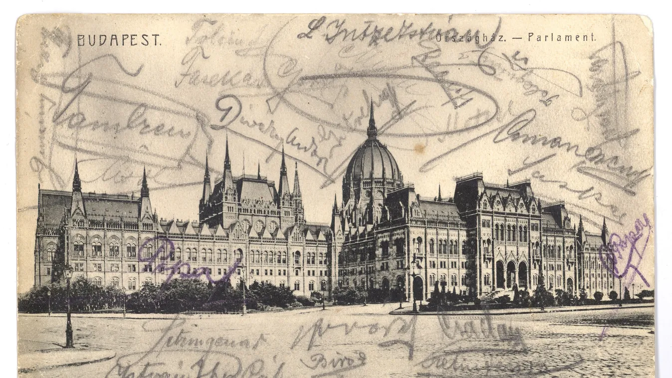 képeslap Kossuth tér Országház parlament 