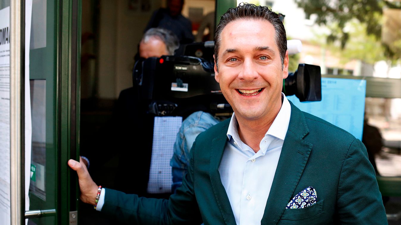 Heinz-Christian Strache, leader of right-wing Austrian Freedom Party (FPOe) leaves a polling station after voting for the European Parliament elections on May 25, 2014 in Vienna. AFP PHOTO / DIETER NAGL 
