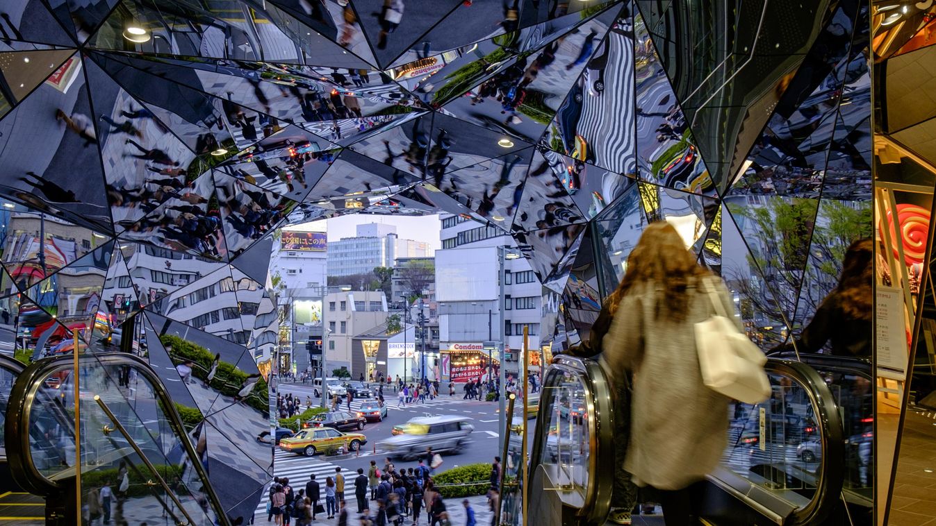 Omote Sando avenue, Harajuku, Shibuya area, Tokyo, Japan photography colour colour image COLOR color image HORIZONTAL horizontal image mixed view day background people incidental people people in the background travel travel destination travel destination