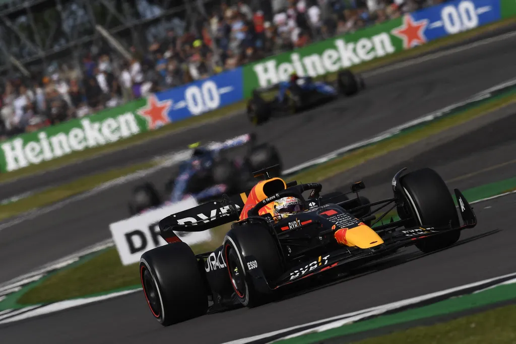 Forma-1, Brit Nagydíj, Max Verstappen, Red Bull 