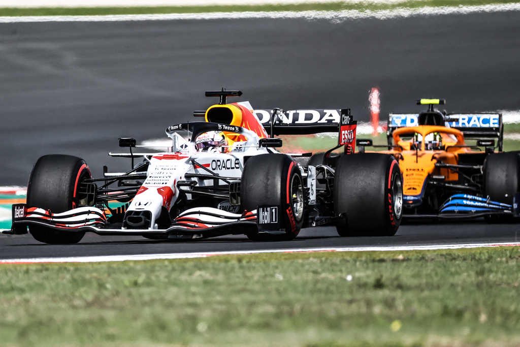 Forma-1, Török Nagydíj, Max Verstappen, Red Bull, Lando Norris, McLaren 
