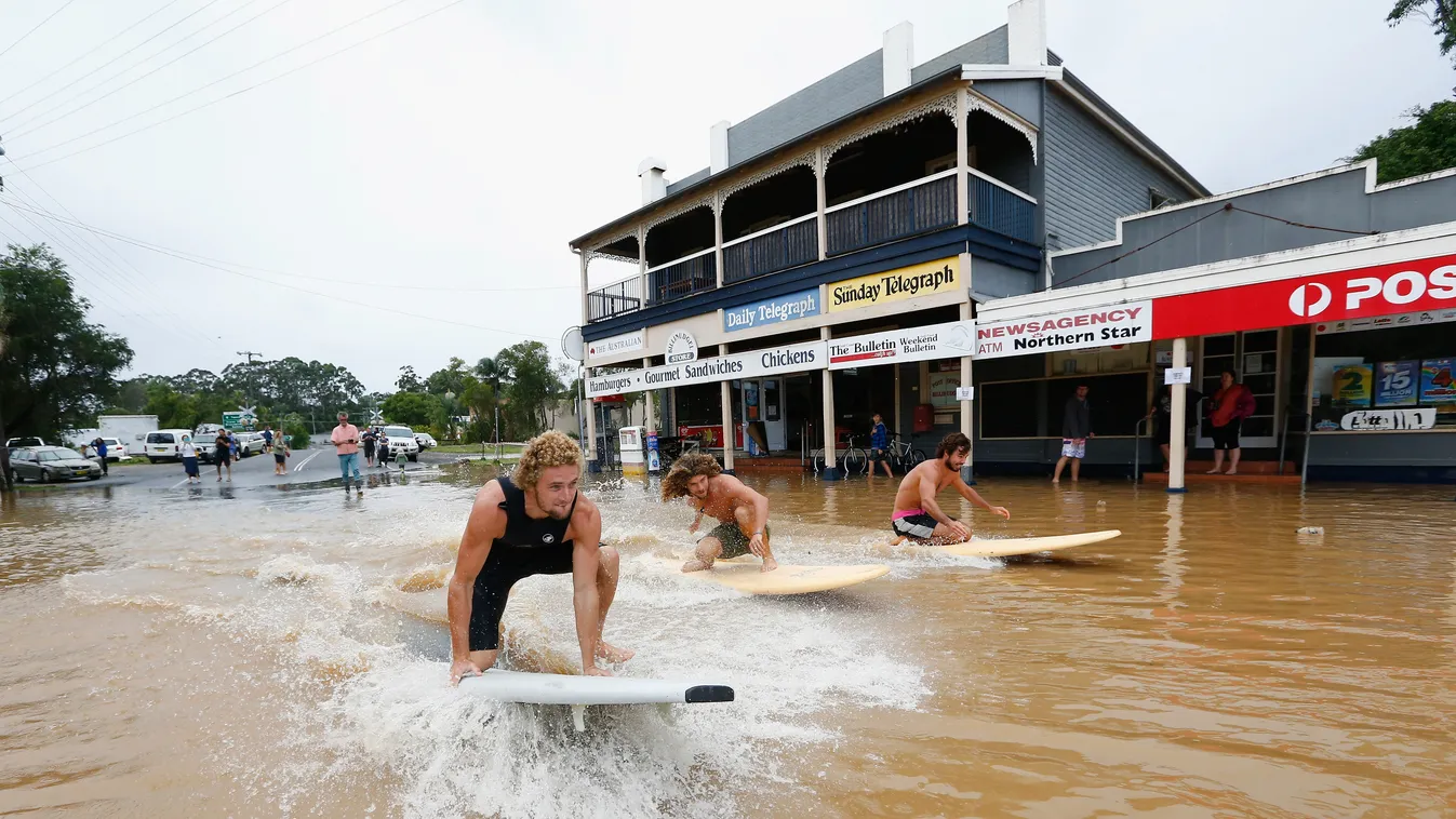 Severe Weather Hits Northern NSW In Wake Of Cyclone Debbie XXX on March 31, 2017 in Lismore, Australia. Heavy rain has caused flash flooding in south east Queensland and Northern New South Wales as as ex-cyclone Debbie makes its way south across the count