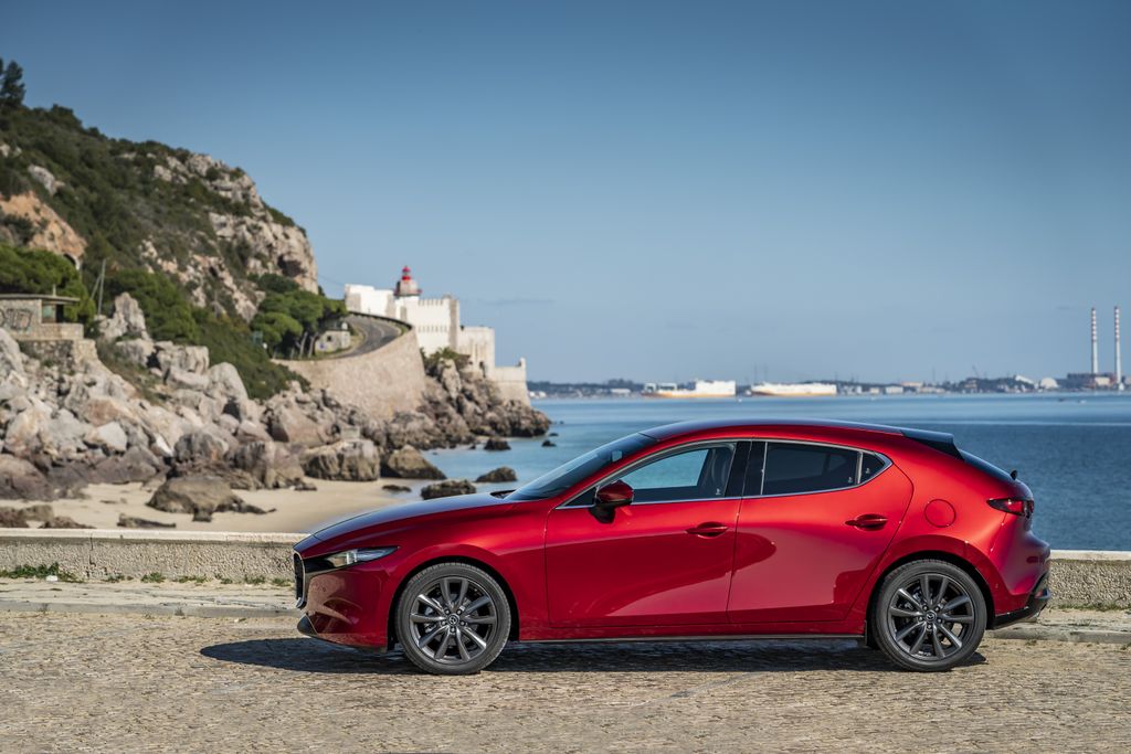 Mazda3 menetpróba (2019) gyári 