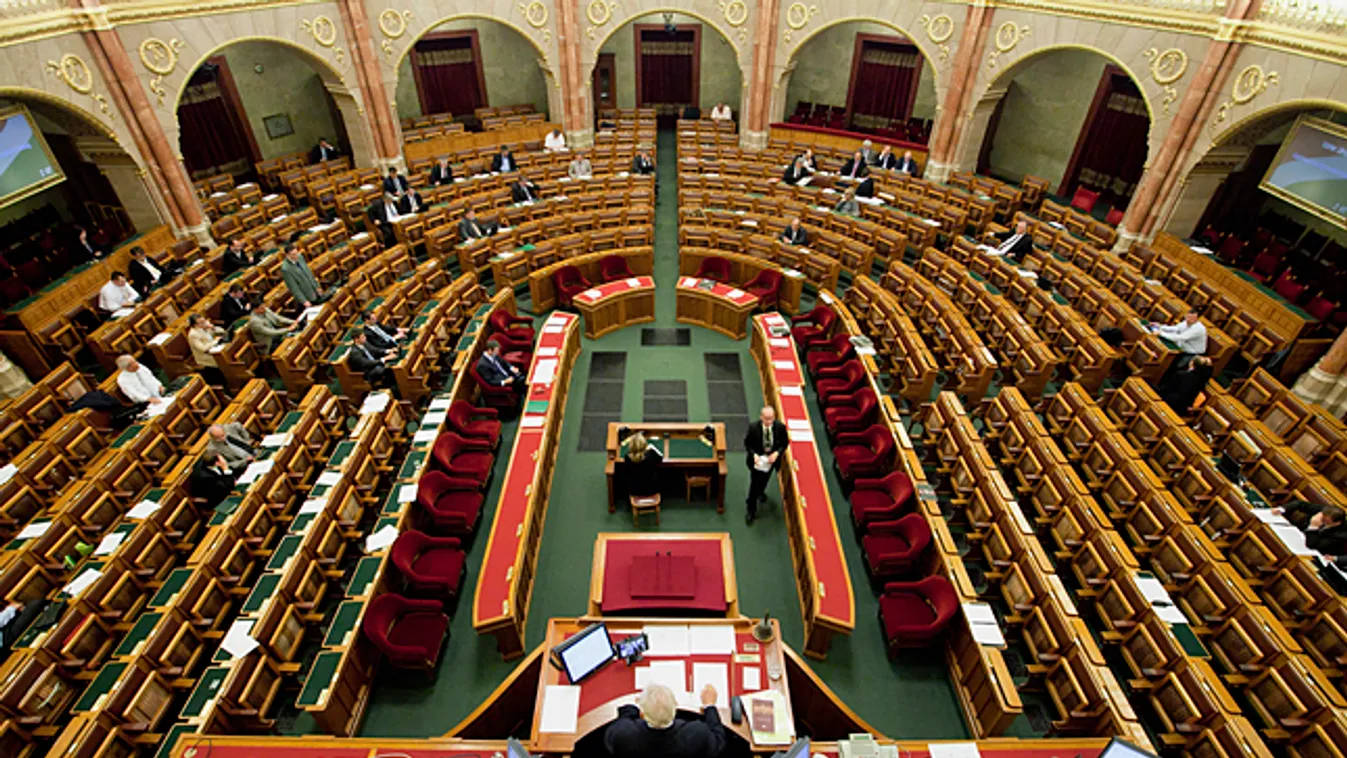 parlament, országgyűlés, ülésterem, adótörvény vitája