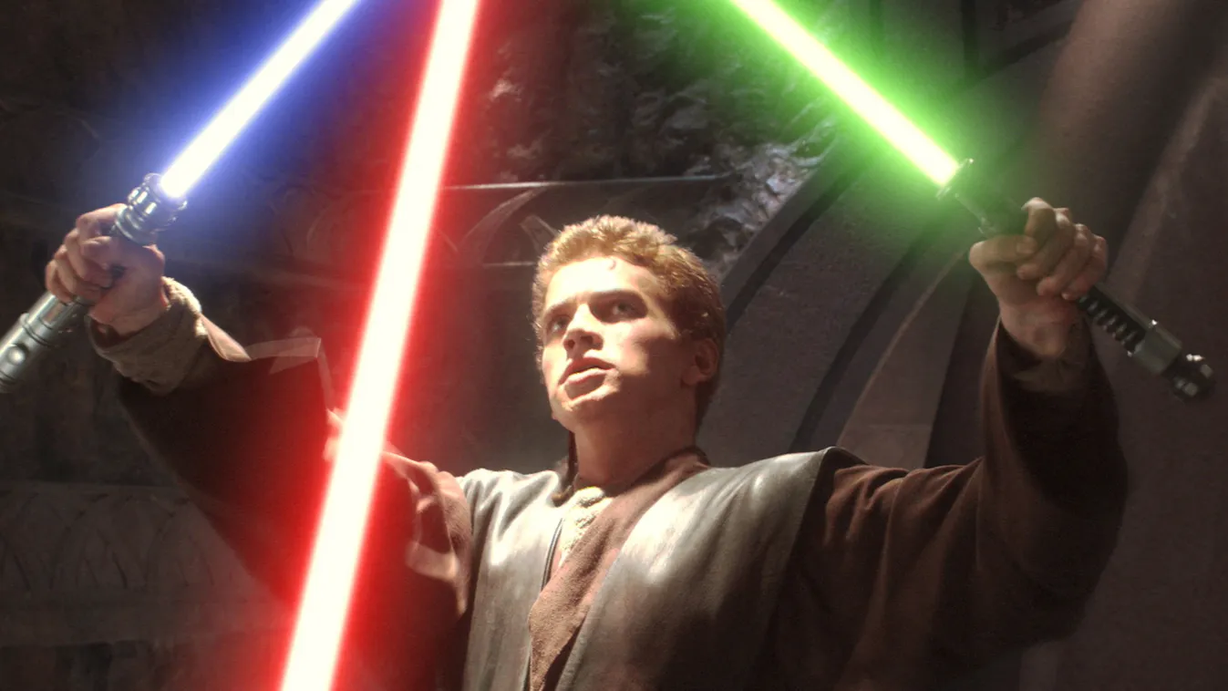 Star Wars: Episode II - Attack of the Clones Cinema science fiction adventure jedi Anakin Skywalker laser sword saber panoramic MAN SABRE SQUARE FORMAT 