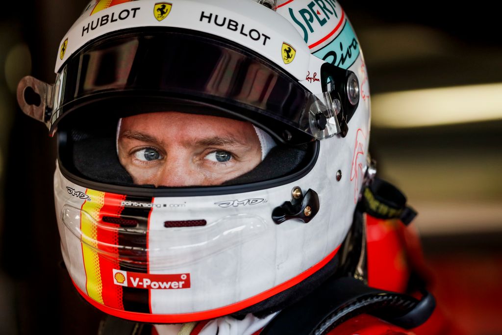 A Forma-1-es Brit Nagydíj pénteki napja, Sebastian Vettel 