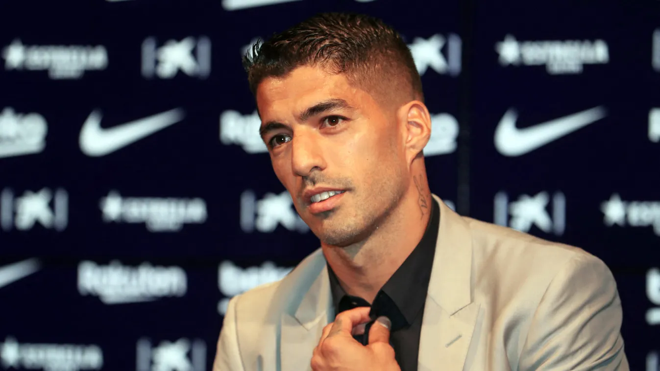 Farewell Press Conference Of Luis Suarez FC Barcelona FCB Camp Nou Stadium news sports Farewell Luis Suarez Farewell press conference of Luis Suarez Urbanandsport NurPhoto One Person male neutral No Glasses person text human face clothing Horizontal FOOTB