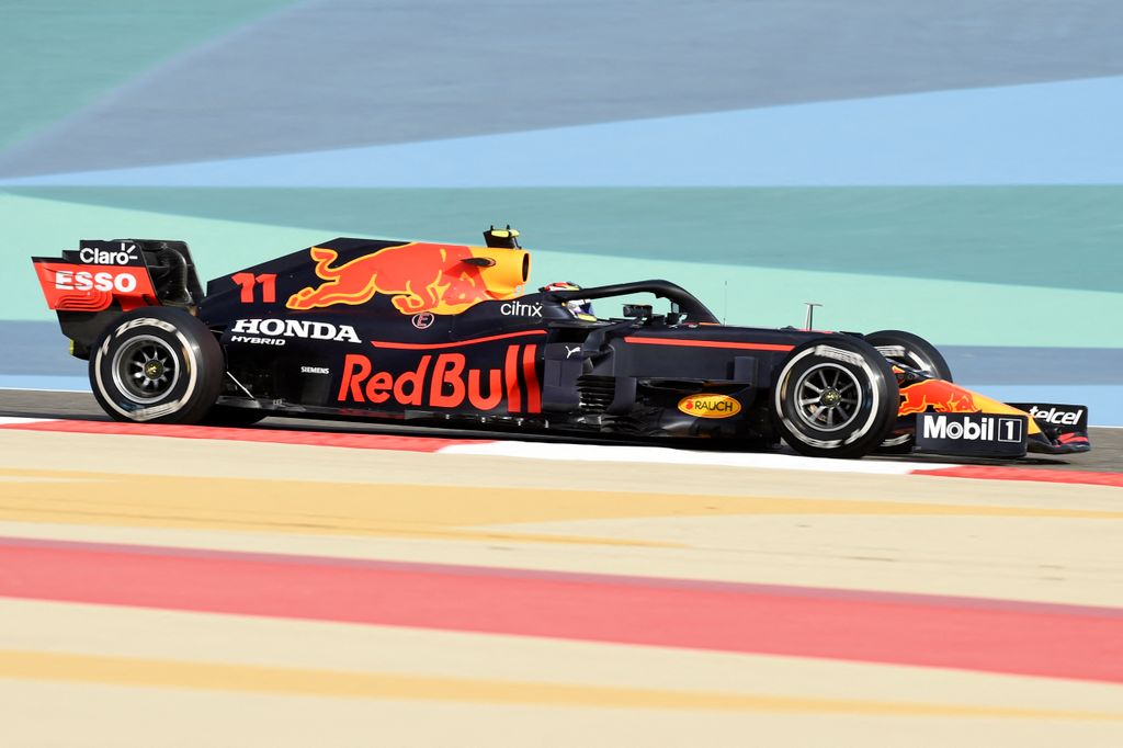 Forma-1, Sergio Pérez, Red Bull Racing, Bahrein teszt 2. nap 