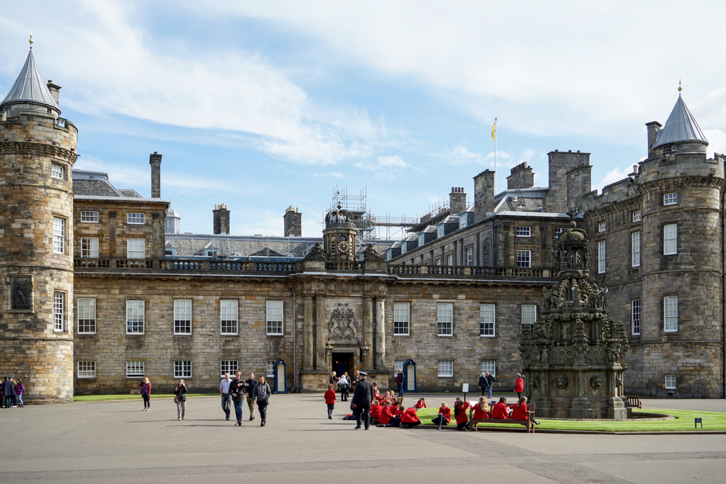 UK: Holyrood Palace, Edinburgh business trip metropolis exterior centre OLD TOWN EUROPE travel ARCHITECTURE capital attraction historic CITY center built-up area travelling AUTUMN tourists FORTRESS buildings MEMORIAL journey TOURISM fort MUSEUM holiday Sc