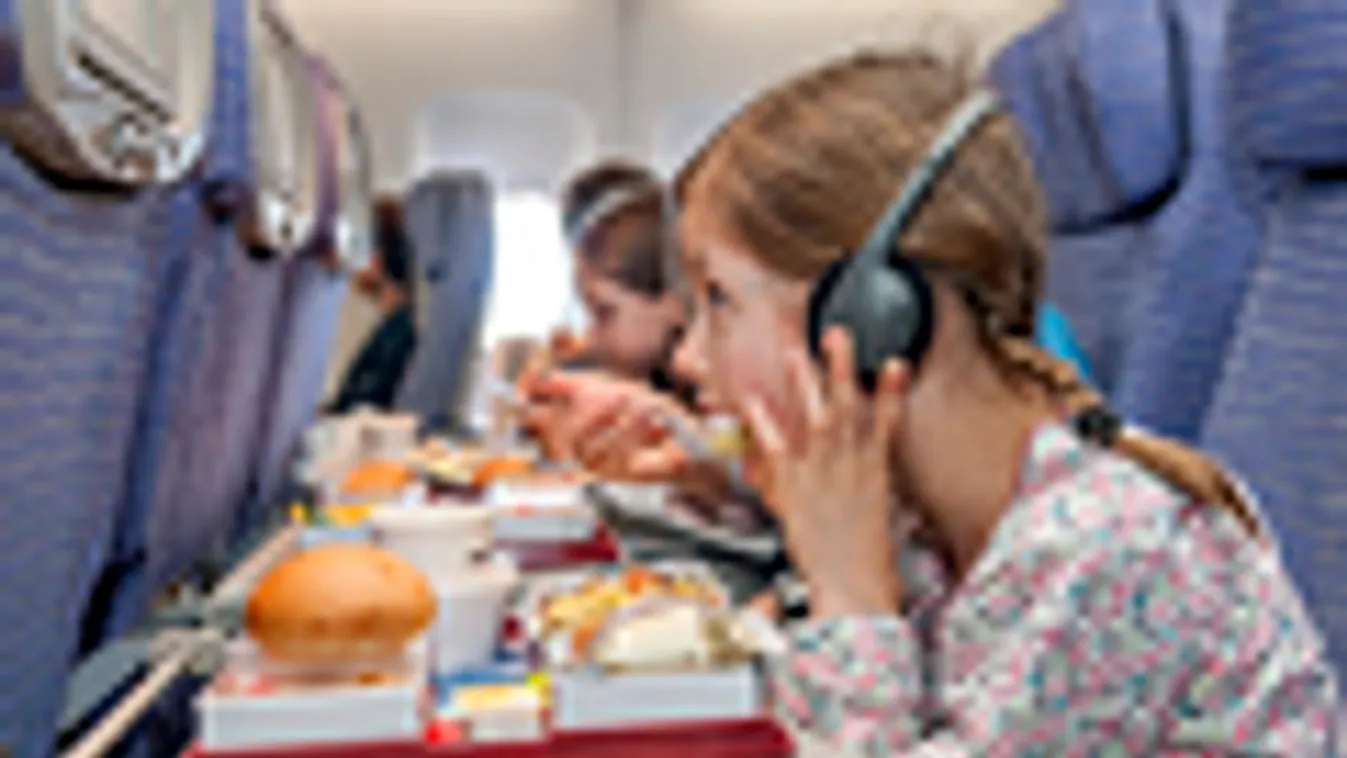 Air Baltic, étkezés a repülőn