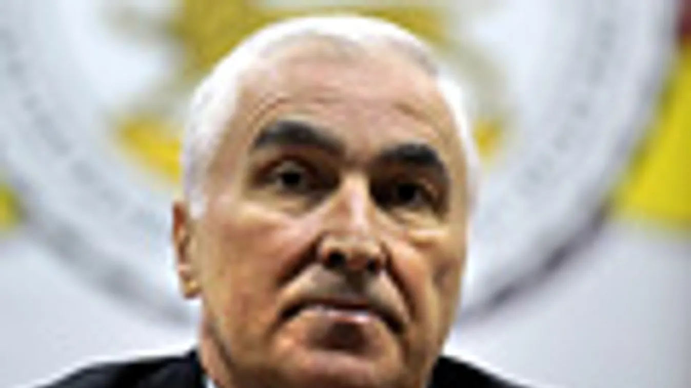 Dél-Oszétia, Leonid Tibilov, korábbi KGB ügynök, a választás győztese, Chinvali