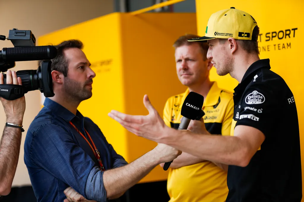 Előkészületek a Forma-1-es Bahreini Nagydíjra, Nico Hülkenberg, Renault, interjú 