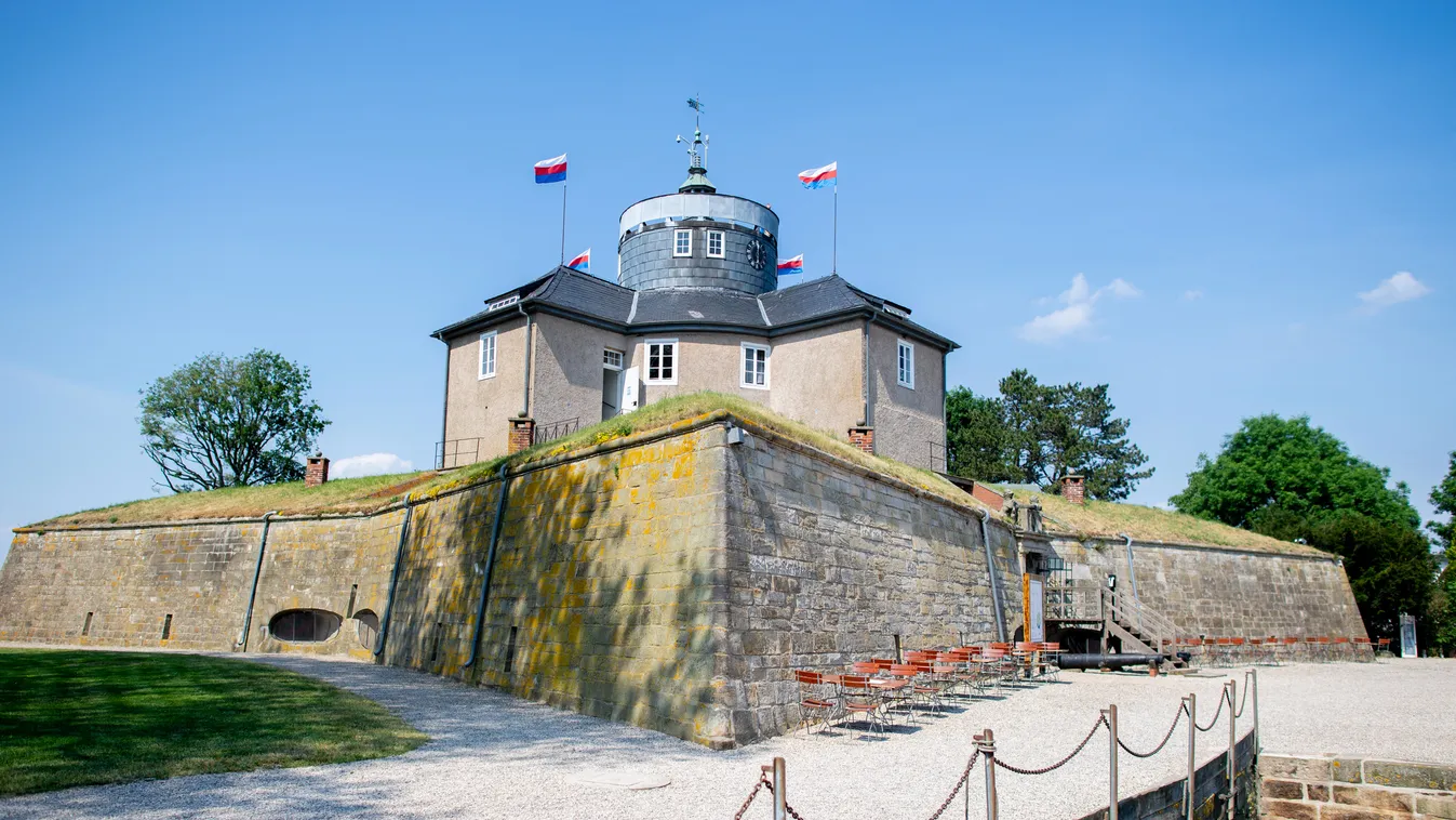 Wilhelmstein Island 