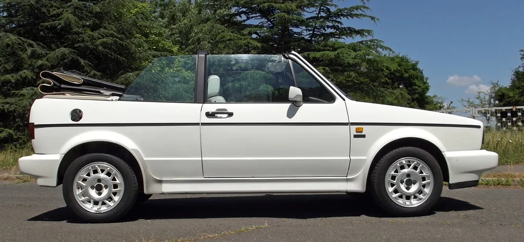 Volkswagen Golf Cabriolet (1990) veteránteszt 