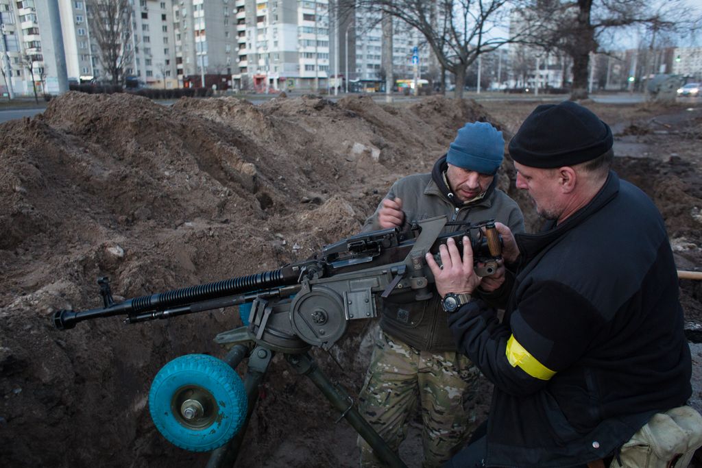 Ukrán válság 2022, ukrán, orosz, háború, Ukrajna, Kijev, fegyver, tűzvédelmi zászlóalj 