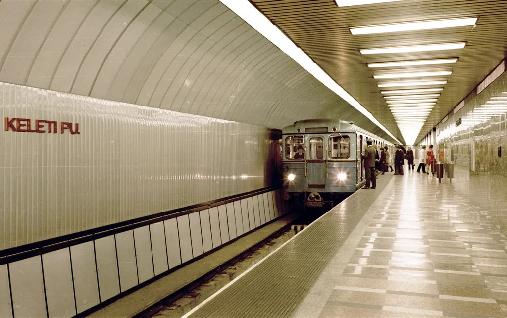 metró 50 éves galéria 