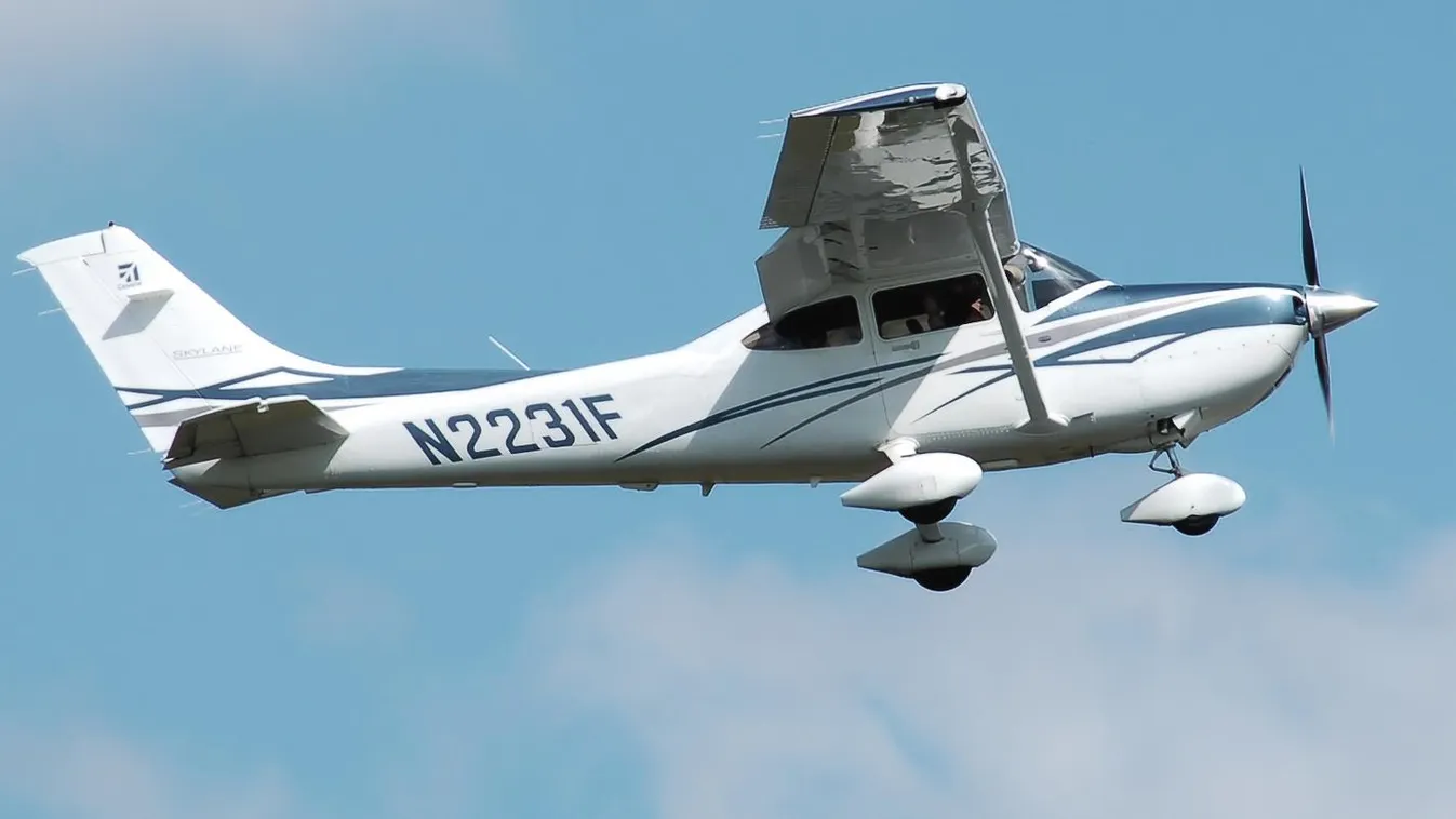 Cessna-182 