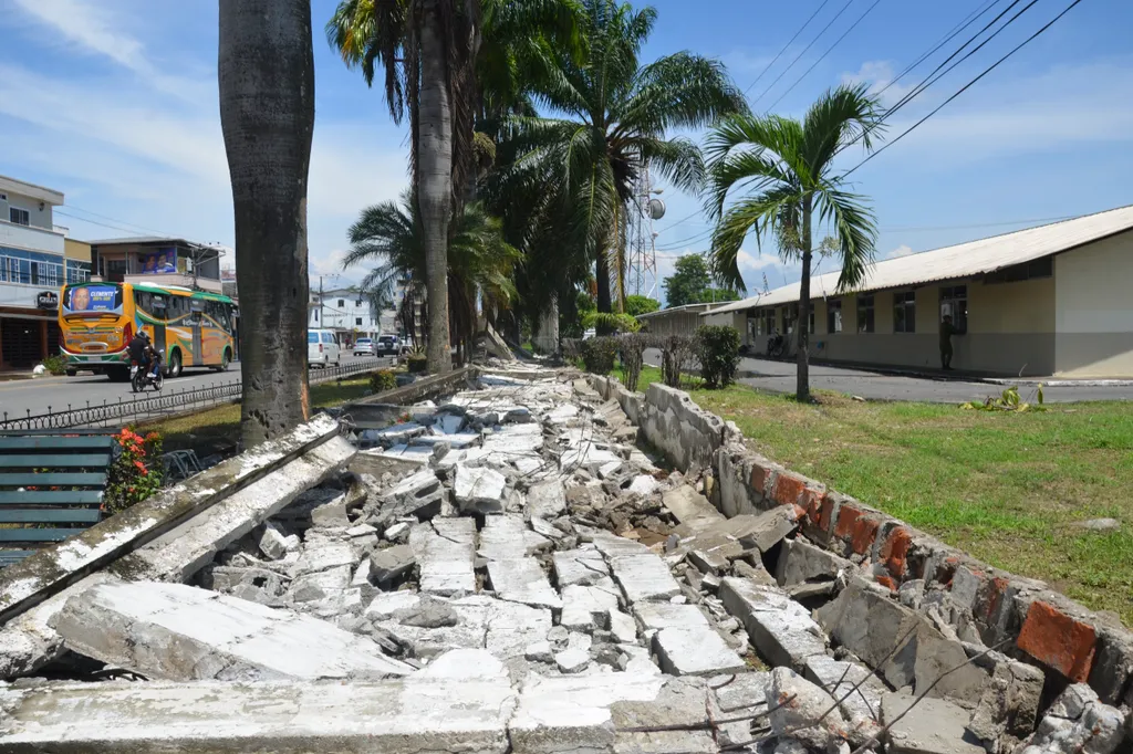 földrengés, ecuador, 6.8-as erősségű földrengés, 2023. 03. 18., Machala, Puerto Bolivar 