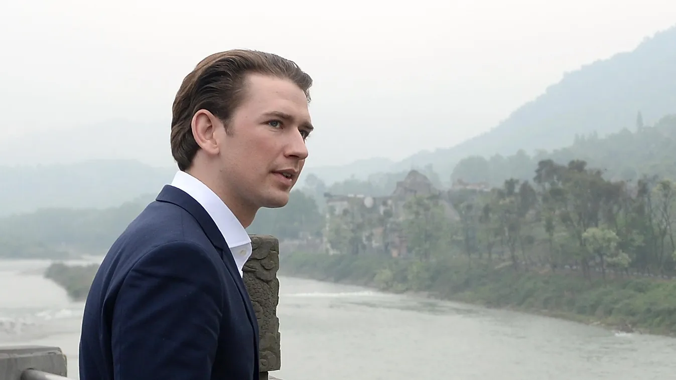 Austrian President and Chancellor admire ancient Dujiangyan irrigation system China Chinese Sichuan Dujiangyan Austria President Alexander Van der Bellen Chancellor Sebastian Kurz foreign affairs 