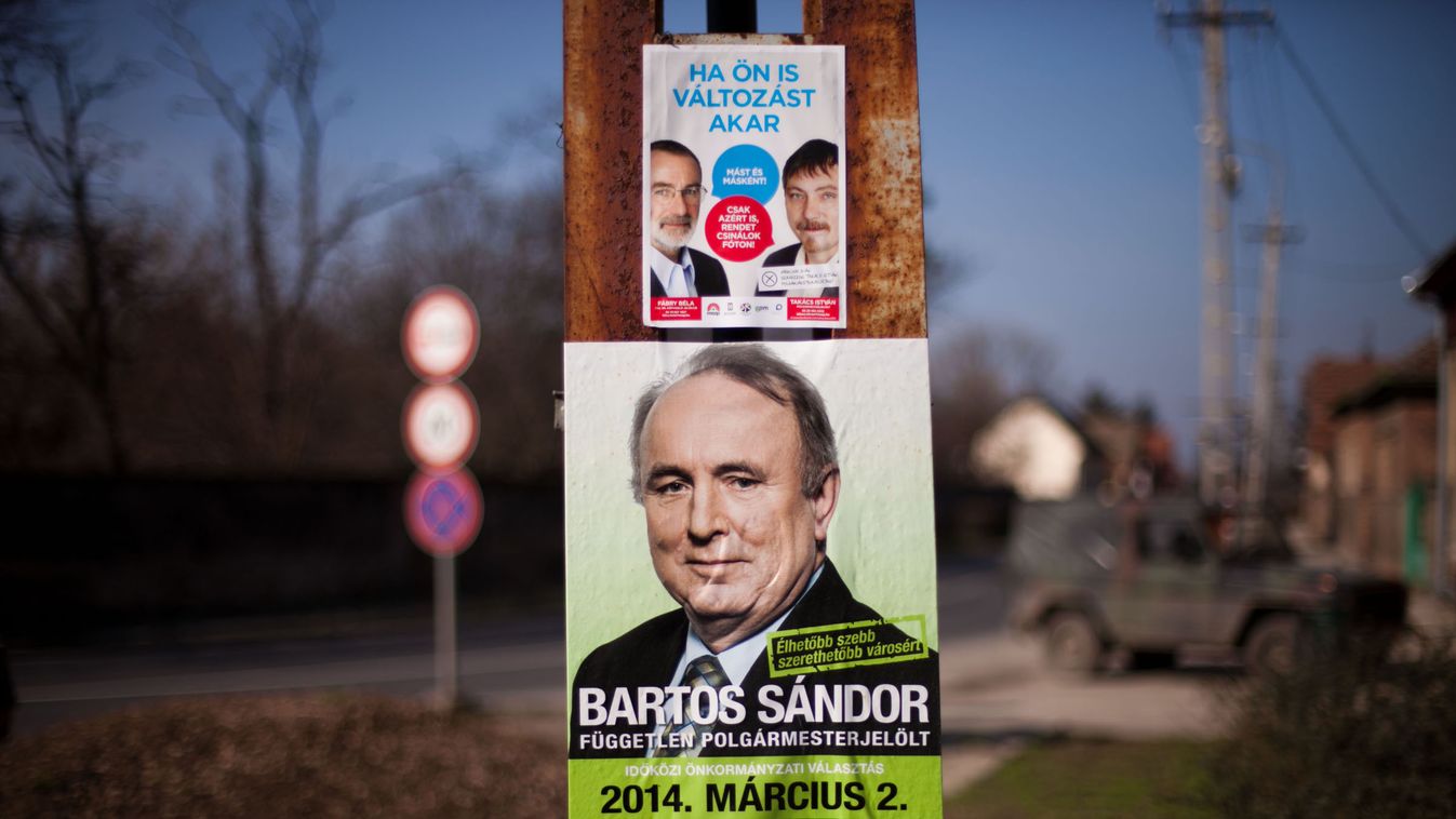 Megismételt időközi polgármester- és önkormányzati választás Fóton Bartos Sándor (Fidesz) választás 2014 helyhatósági választás polgármester-választás Fót választási plakát poszter kampány Bartos SĂˇndor (Fidesz) vĂˇlasztĂˇs 2014 helyhatĂłsĂˇgi vĂˇlasztĂˇ