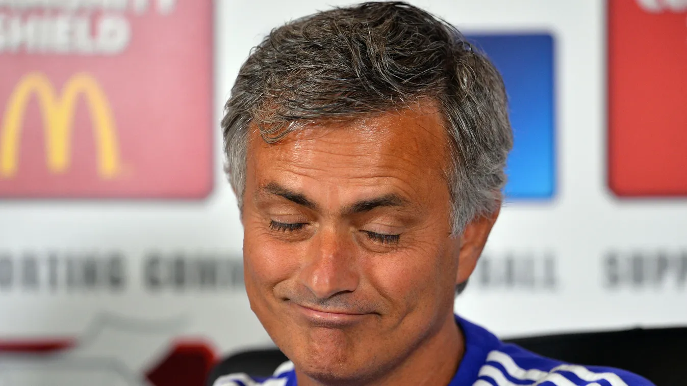 José Mourinho a Chelsea edzője 