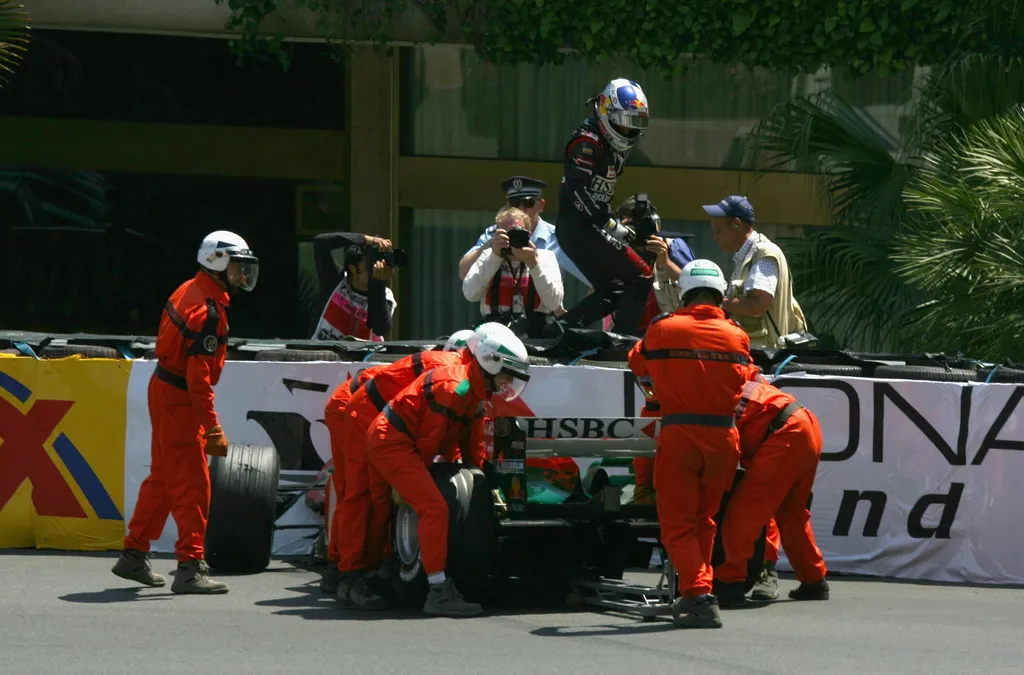 Forma-1, Christian Klien, Jaguar Racing, Monacói Nagydíj 2004, sportbírók 