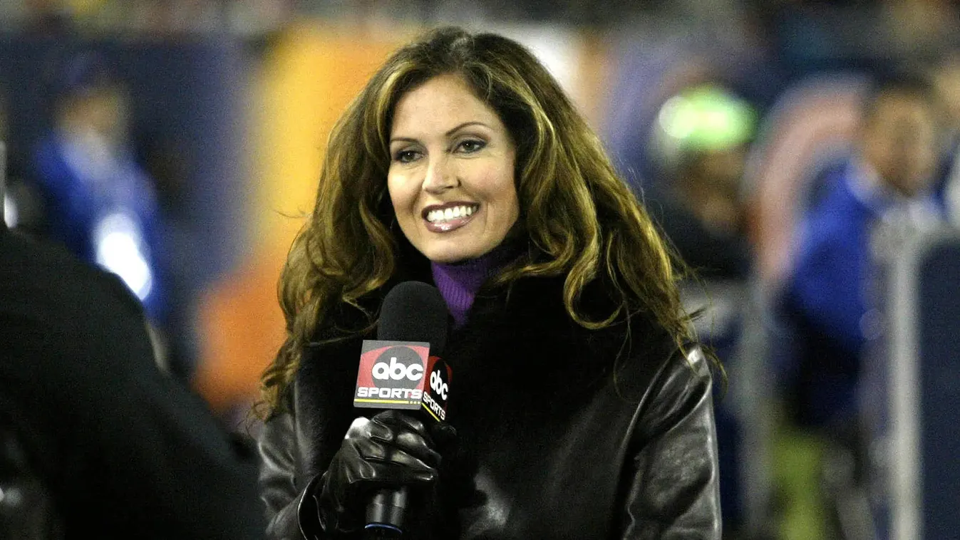 Lisa Guerrero a Monday Night Football riportereként 